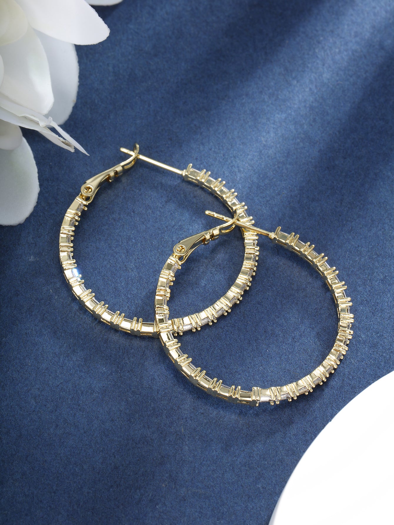 Inlaid copper zinc alloy luxury circle earrings