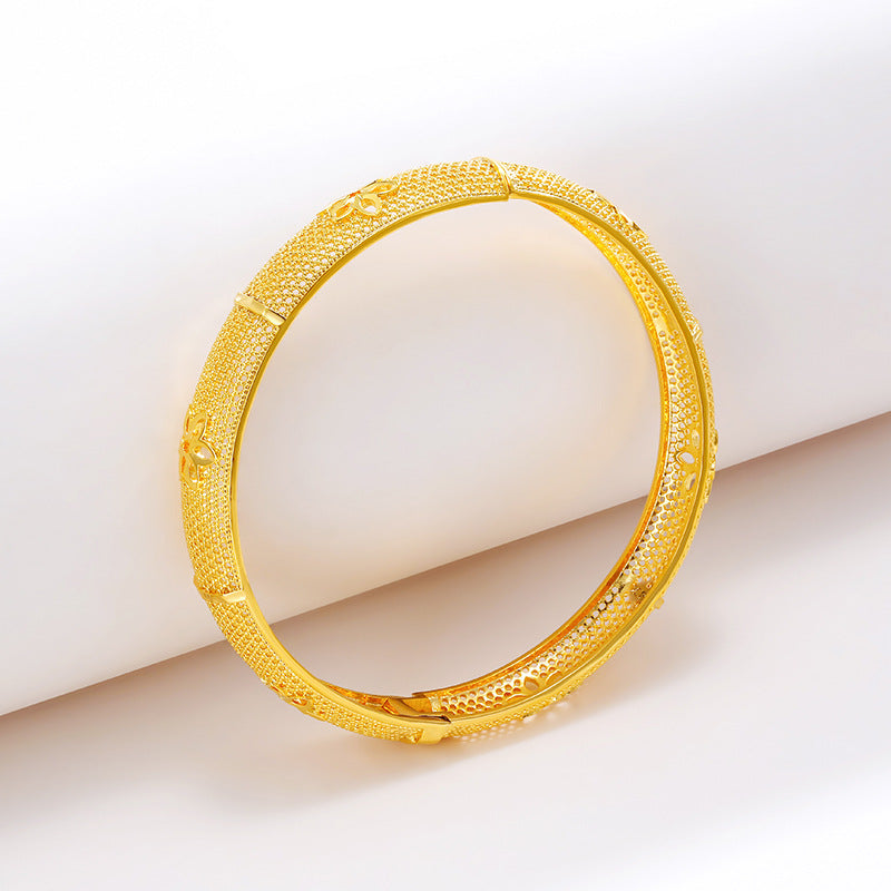 Brass gold-plated hollow patterned bracelet