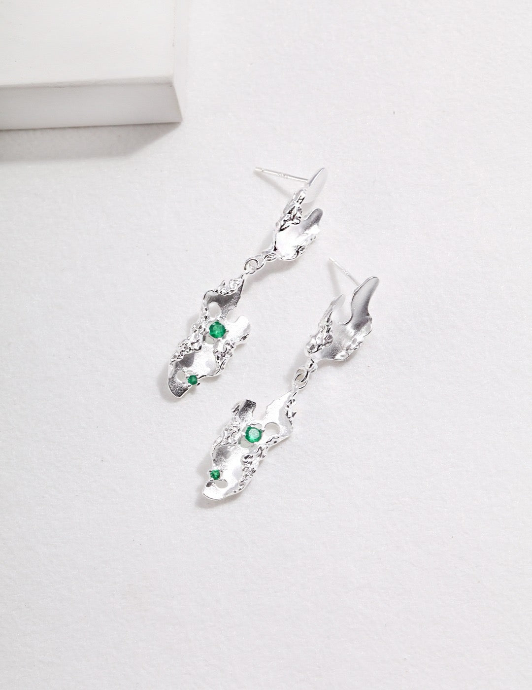 Natural Charm · Pure Silver Zircon Inlaid Leaf Series Jewelry